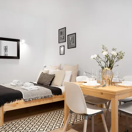 Art - Loftaffair Apartmán Krakov