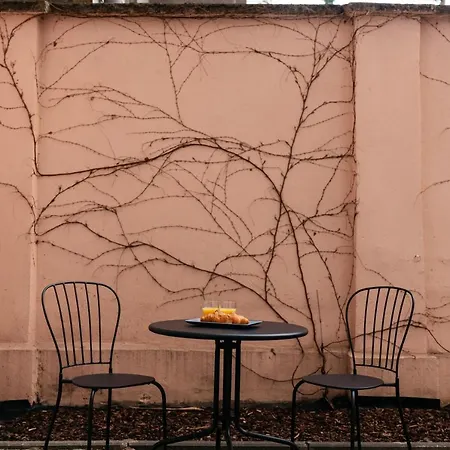 Art - Loftaffair Apartment *